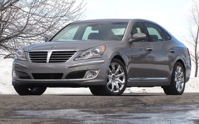 Hyundai Equus Signature 2011