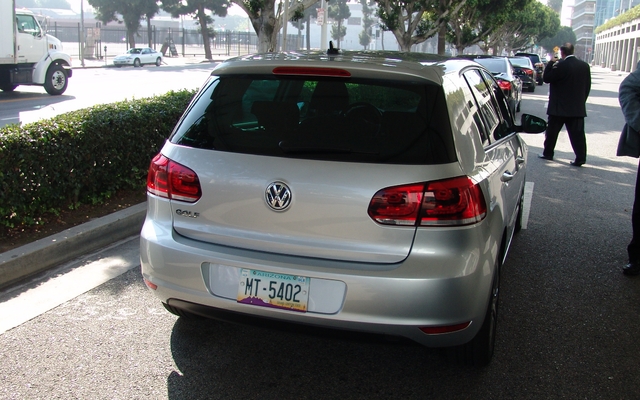 Volkswagen Golf Blue-e-motion