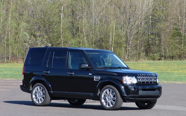 Land Rover LR4. Pour Kim!