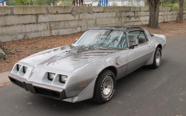 Pontiac Trans Am 1979. Pas pour Danielle...