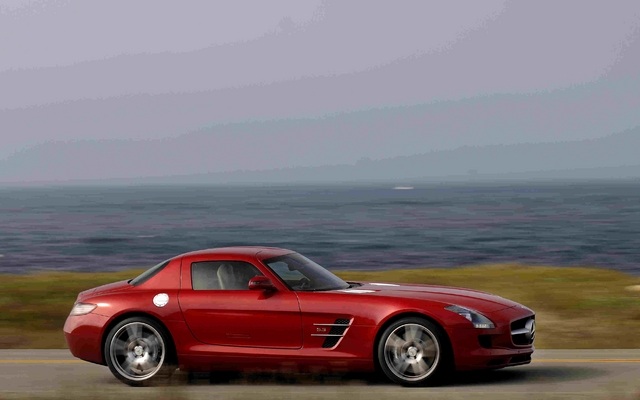 Mercedes-Benz SLS AMG 63- Meilleur desing de l'année selon l'AJAC