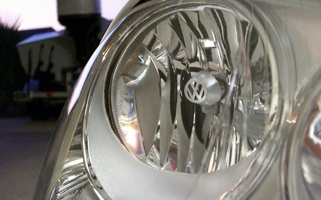 Photo 3 - Phare à lentille claire sur la VW Rabbit
