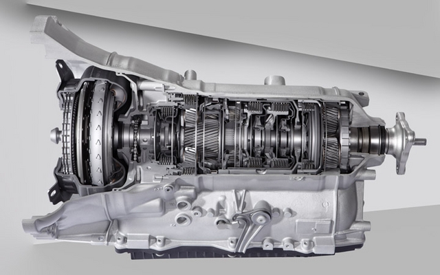 La transmission automatique à huit rapports du BMW X1 2012
