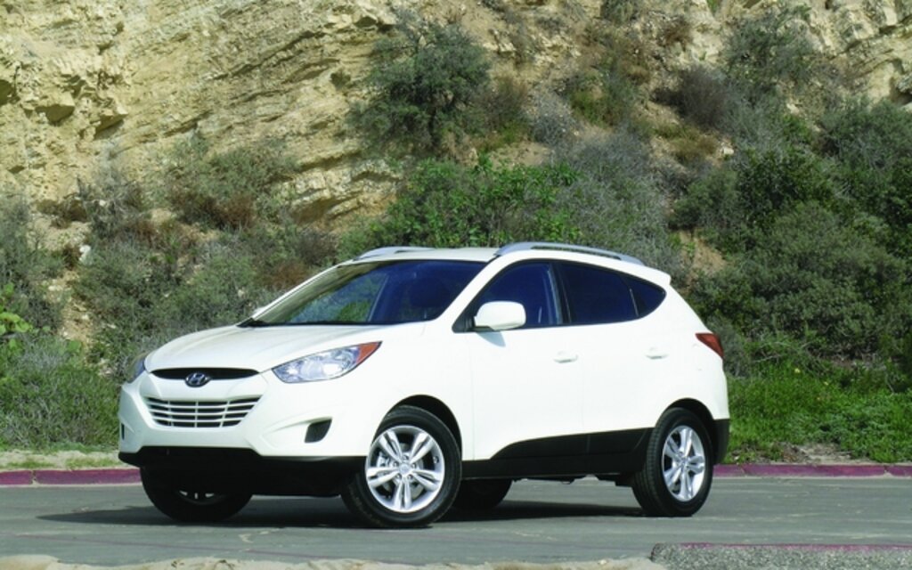 Hyundai Tucson 2011: Élégance et polyvalence - Guide Auto
