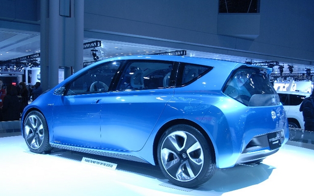 Toyota C-Prius C Concept
