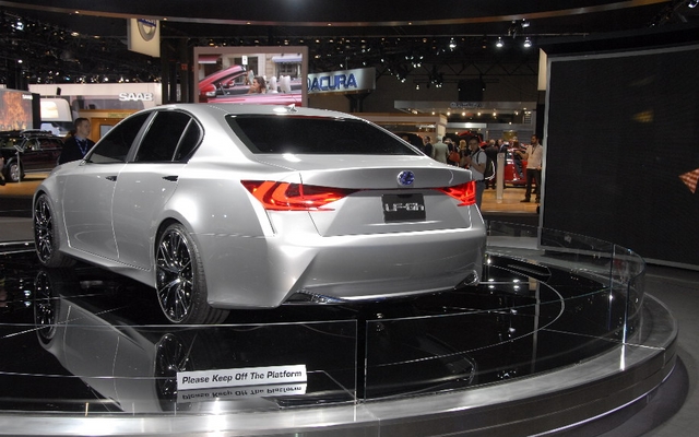 Lexus LF-Gh