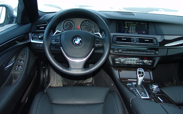 BMW 550xi 2011