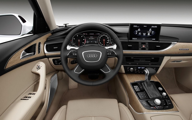 Audi A6 Avant 2012