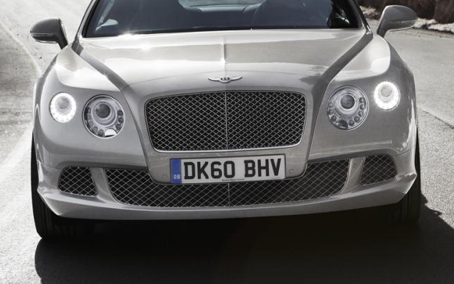Bentley Continental GT: This grille is oh-so very classy 