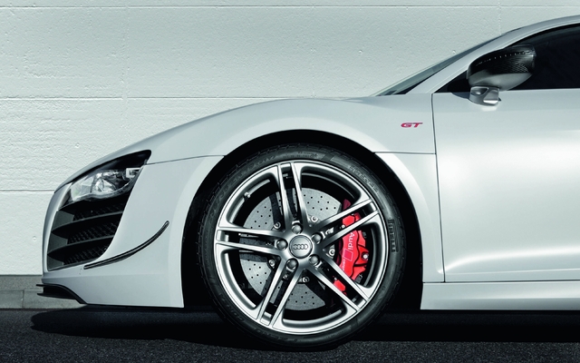 Freins en composite de céramique de la Audi R8 GT 2012
