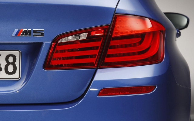 BMW M5 2012