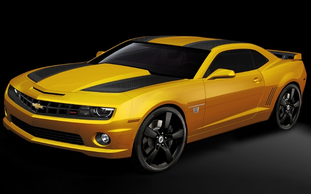 voiture transformers bumblebee camaro jaune electronique a fonctions  sonores transformable lumineuse