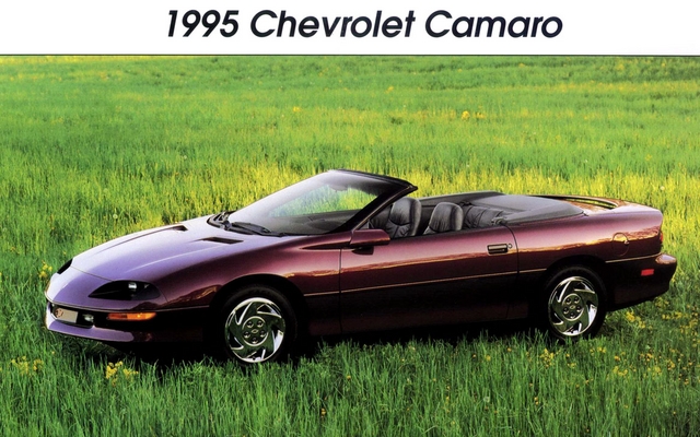 <p>Chevrolet Camaro 1995, fabriqu&eacute;e &agrave; Boisbriand</p>