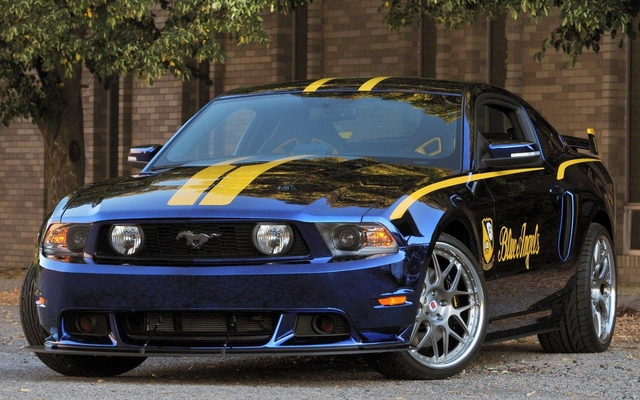Ford Mustang GT 2012 « Blue Angels Edition »