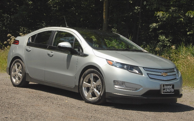 new chevy volt range