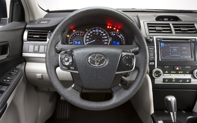 Toyota Camry 2012