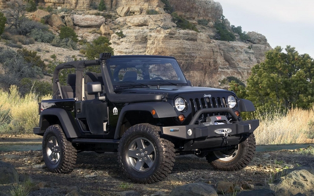Jeep Wrangler Arctic