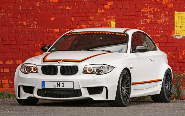 APP BMW 1-Series M Coupe (340 ch)