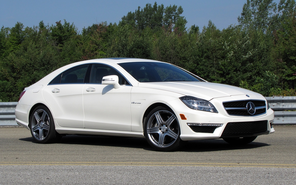 Mercedes-Benz CLS 63 AMG au circuit Sanair