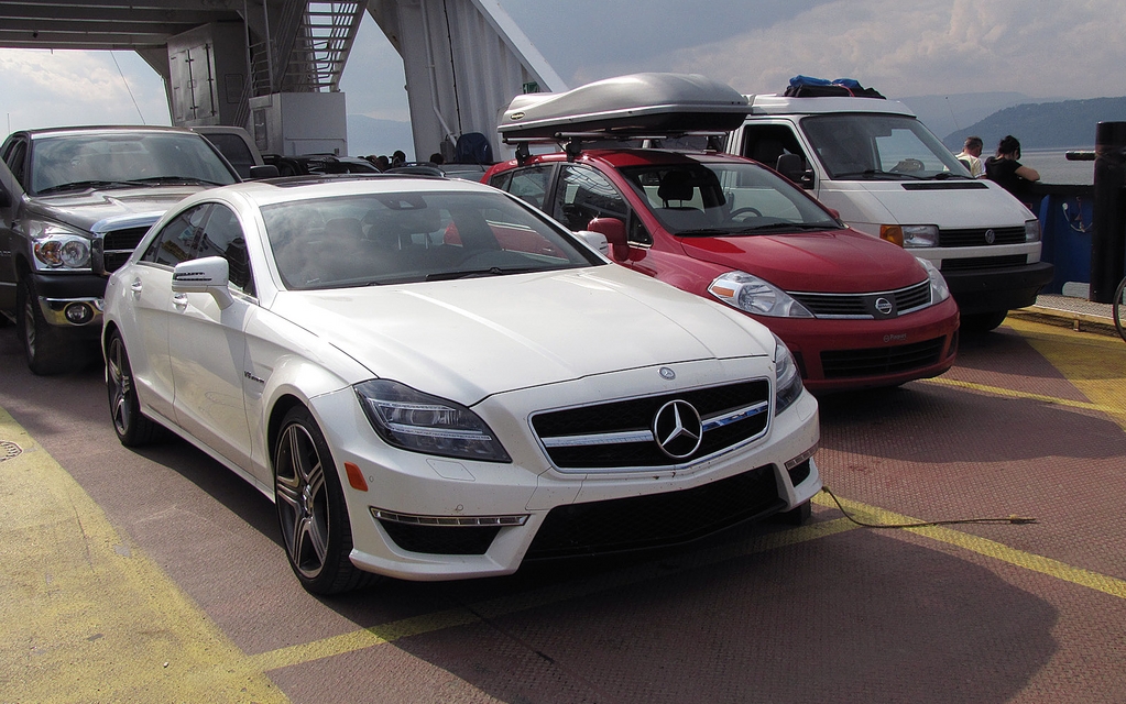 La CLS 63 AMG sur le traversier vers l'Isle-aux-Coudres