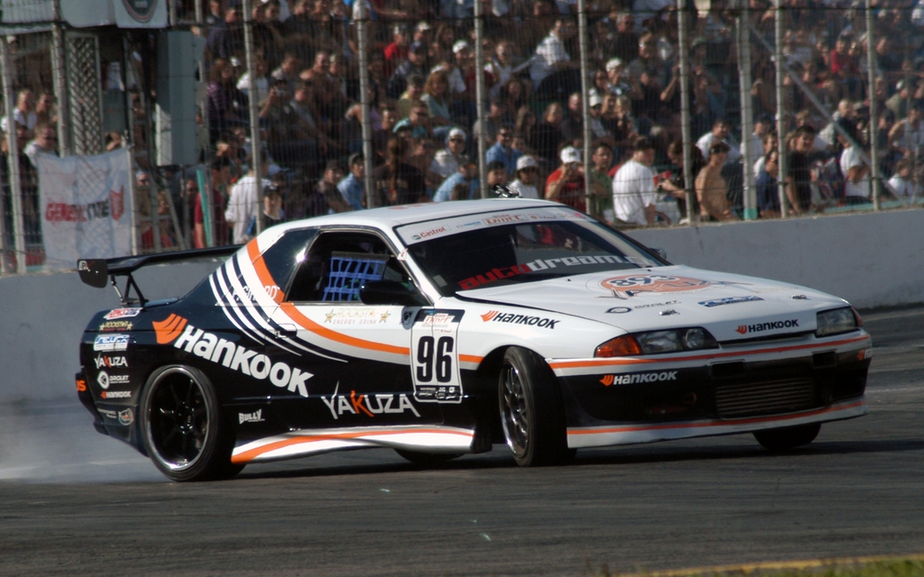 Drift, puissance et "show de boucane".