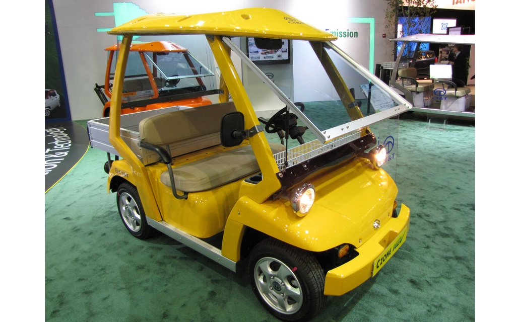 CT&T c-ZONE Utility Car2