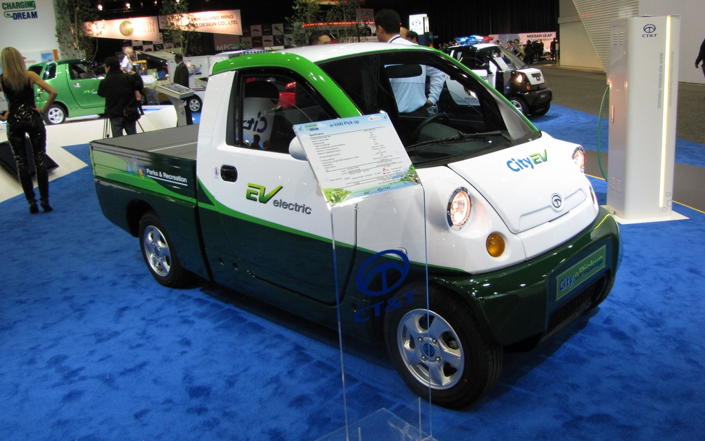 CT&T e-VAN Pick-up