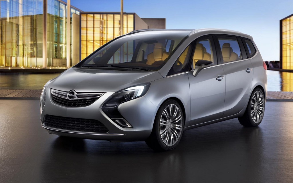 Opel Zafira Tourer Concept: Un salon mobile - Guide Auto
