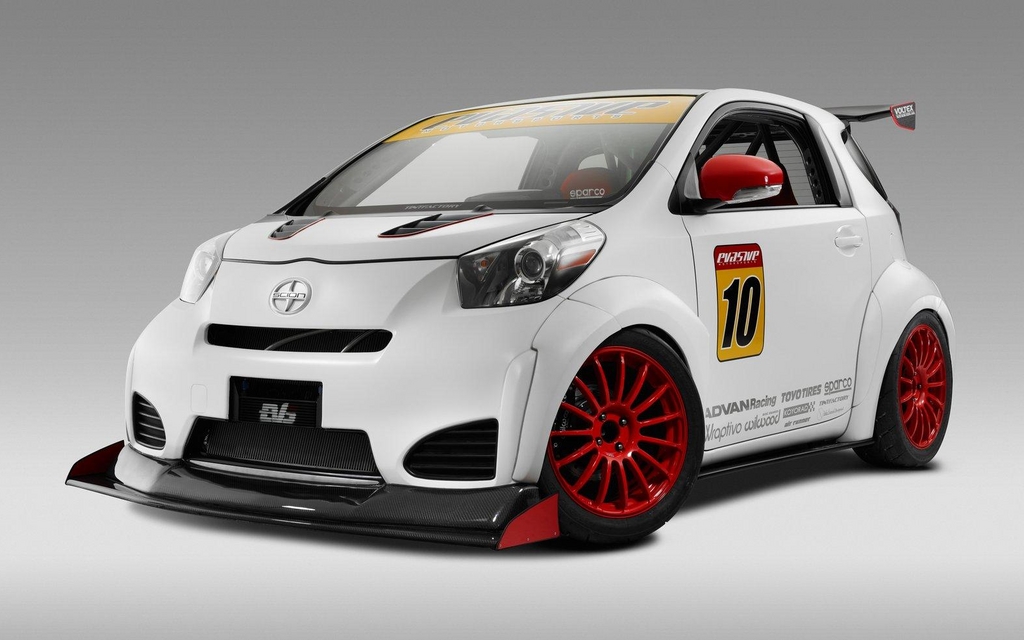 Scion iQ Evasive