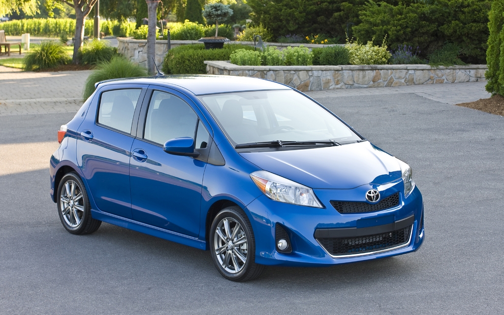 2012 Toyota Yaris hatchback  