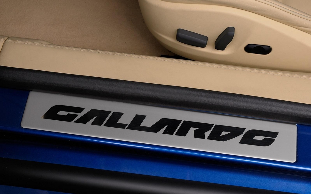 Lamborghini Gallardo LP550-2 Spyder