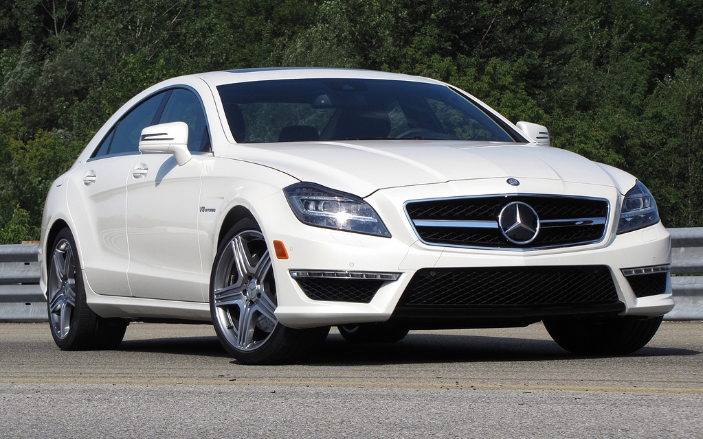 Mercedes-Benz CLS 63 AMG au circuit Sanair