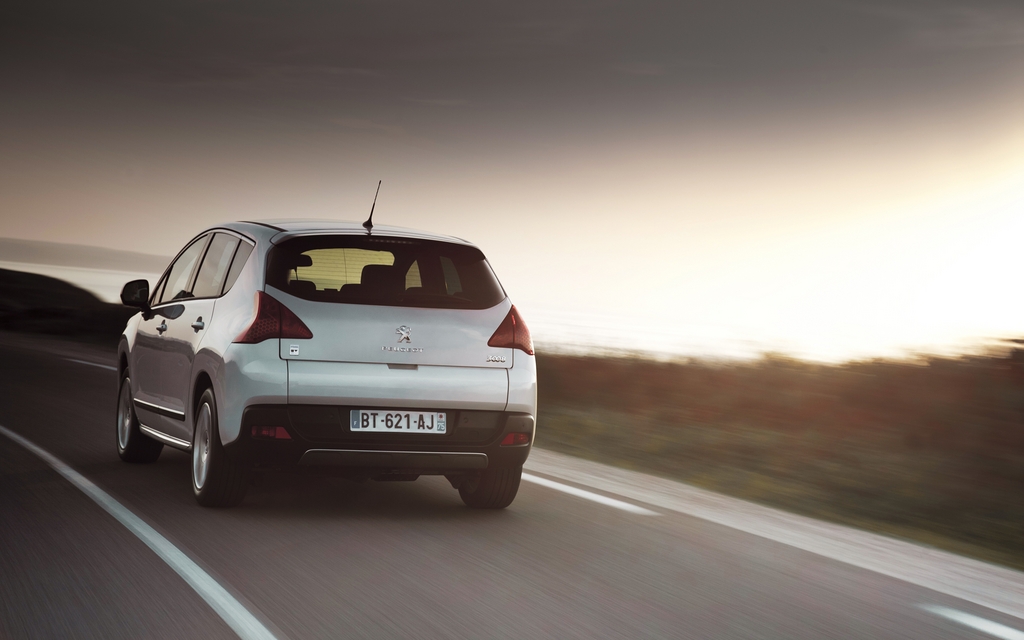 Peugeot 3008 Hybrid4 Elue Voiture La Plus Verte De Suisse