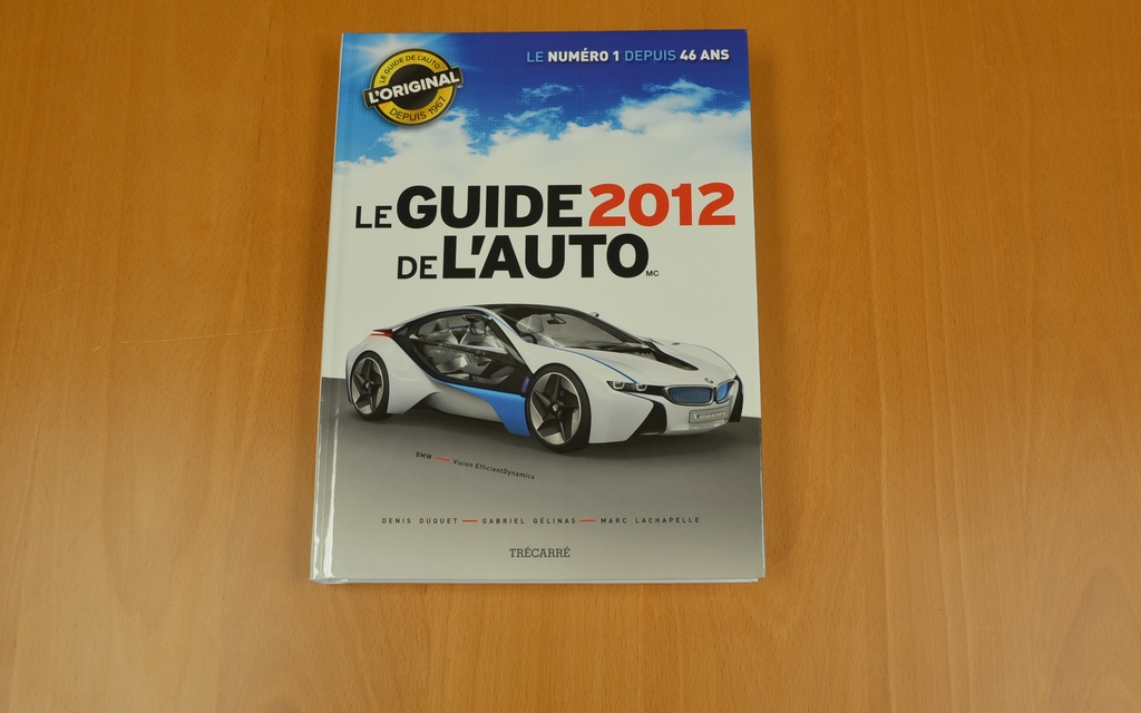 Le plus beau cadeau à offrir... le Guide de l'auto 2012!