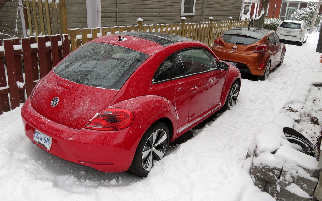 La nouvelle Volkswagen Beetle a beaucoup changé dedans comme dehors