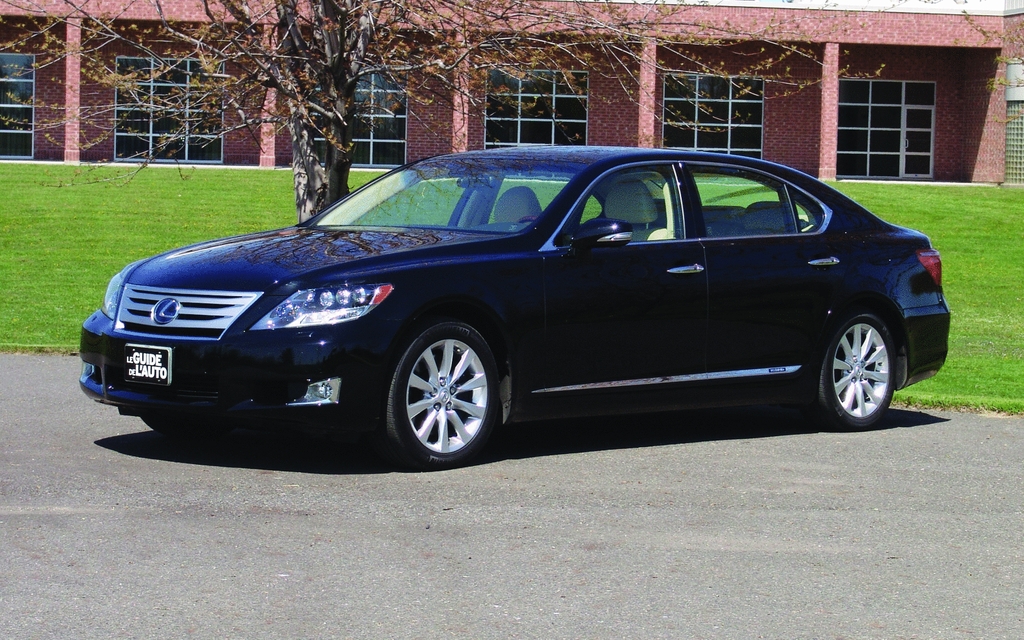 Lexus LS460 AWD et LS460L AWD