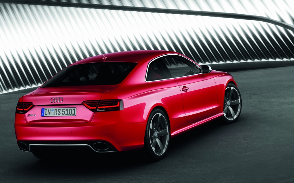 Audi RS5 2012