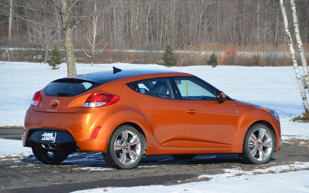 Hyundai Veloster 2012