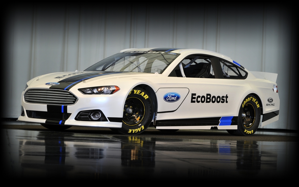 2013 Ford Fusion NASCAR Sprint Cup Car  