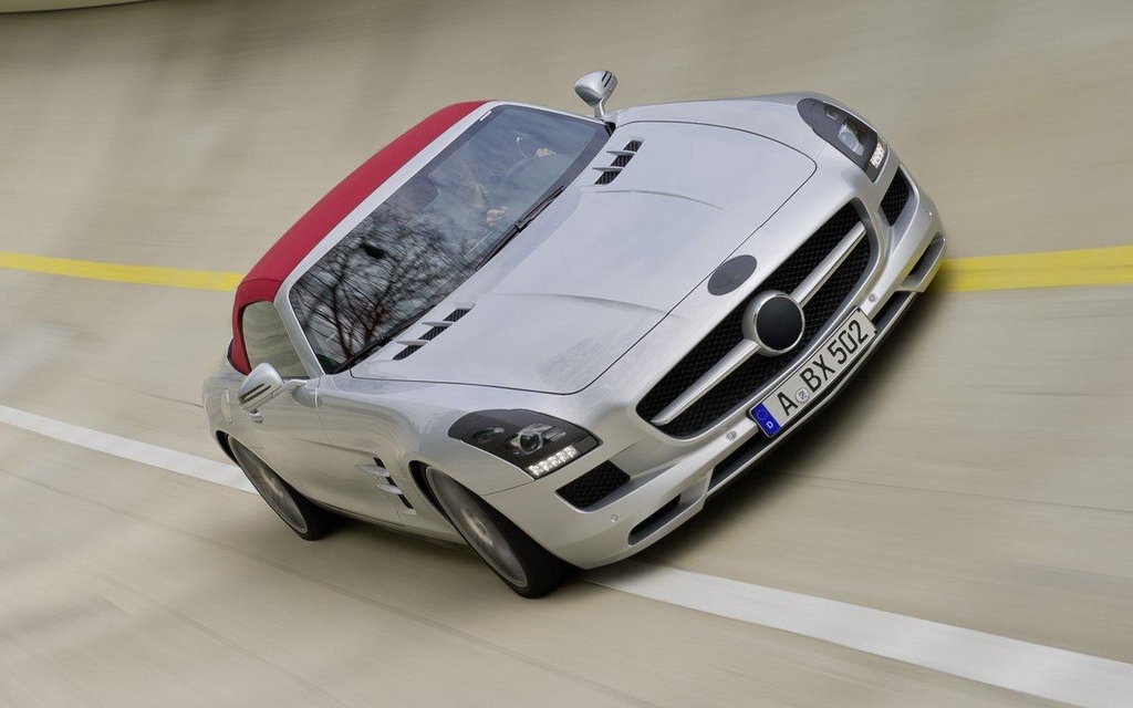 Mercedes-Benz SLS AMG Roadster