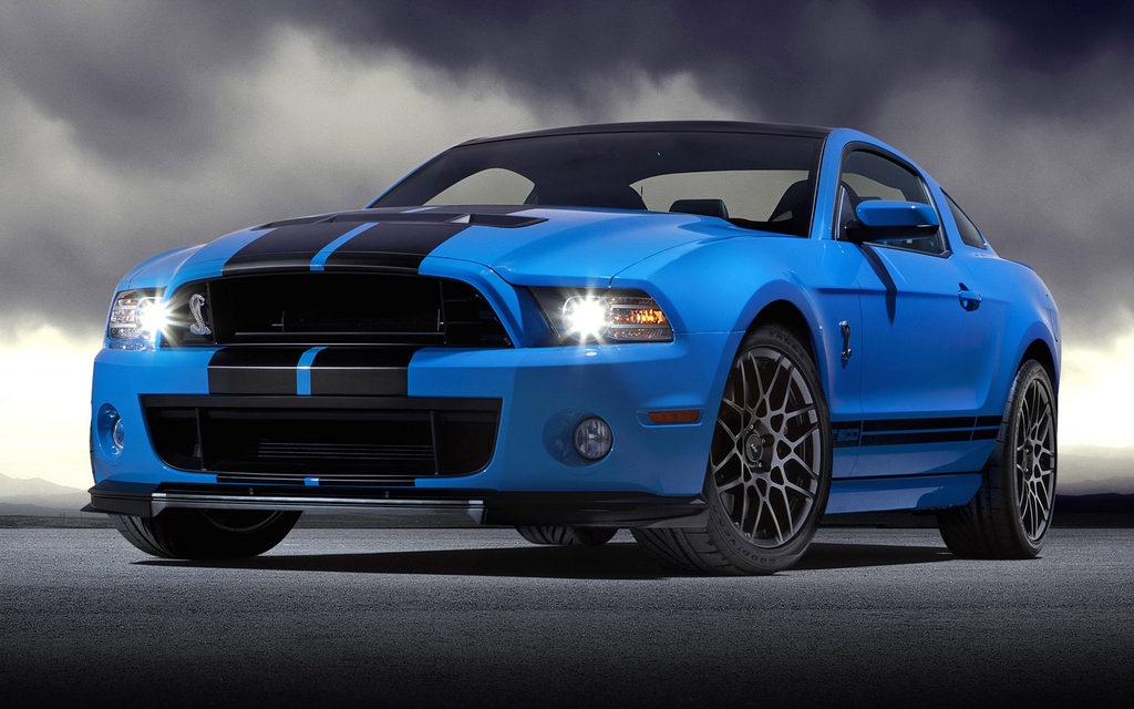 Ford Shelby GT500 2013