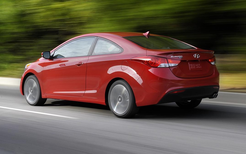 Hyundai Elantra coupé 2013