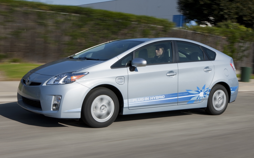 Toyota Prius PHV