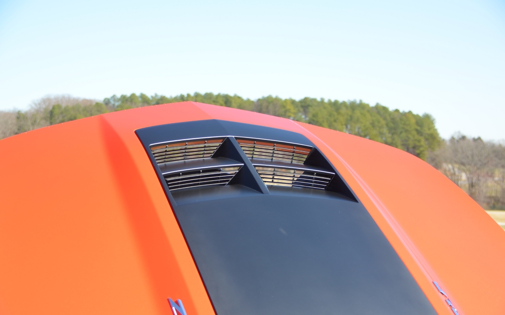 Chevrolet Camaro ZL1 2012. Ces grilles ne sont pas que décoratives!