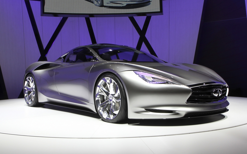7 - Infiniti Emerg-E: séduisant bolide hybride à autonomie prolongée