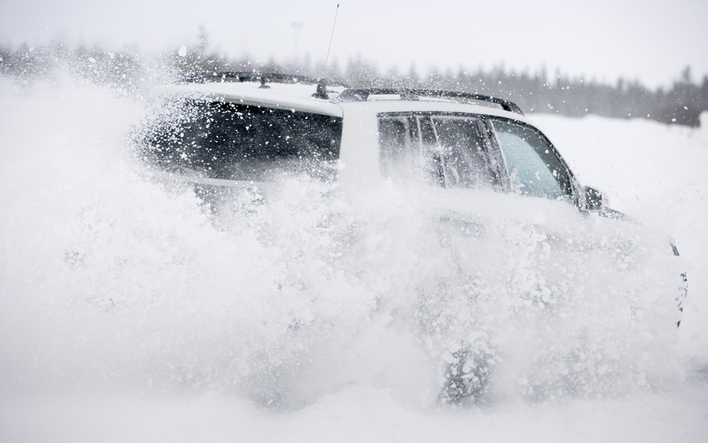 Mercedes-Benz GLK dans la neige