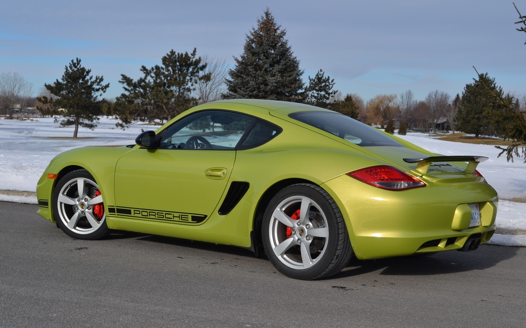 The Cayman R’s impeccable handling will captivate you.