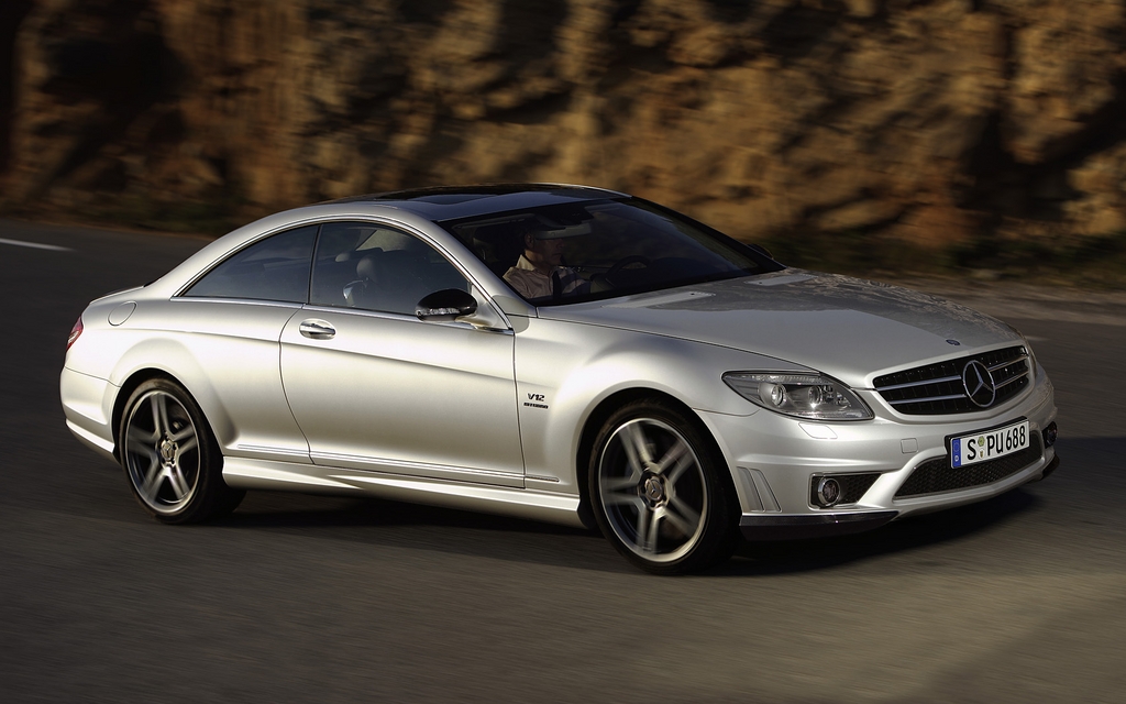 AMG a produit une version spéciale du coupé CL 65 pour son 40e en 2007