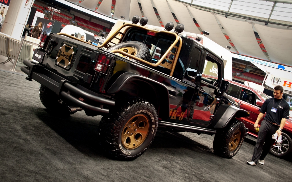 2013 Jeep Wrangler with custom roof