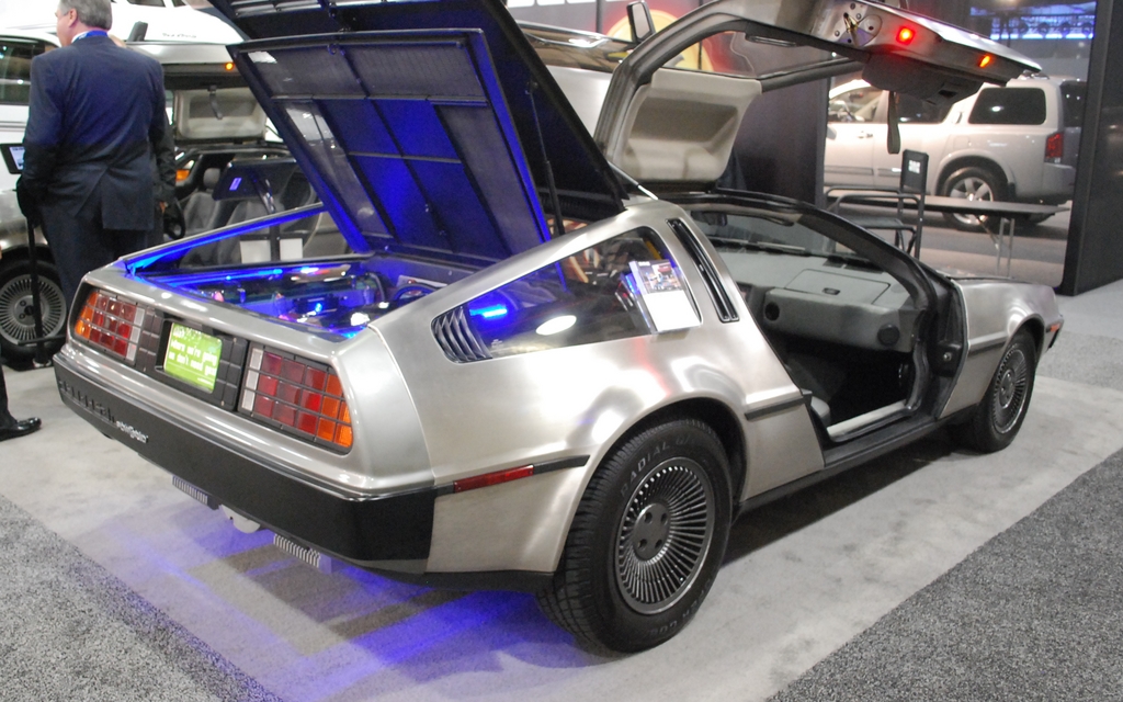 DeLorean EV